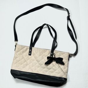 Jessica Simpson large purse